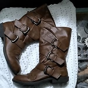 Womens boots
